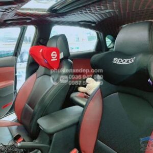 goi tua dau sparco chinh hang 00003 600x525 1